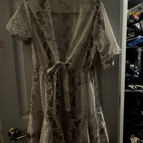 Chicwish summer dress - Picture 2 of 2